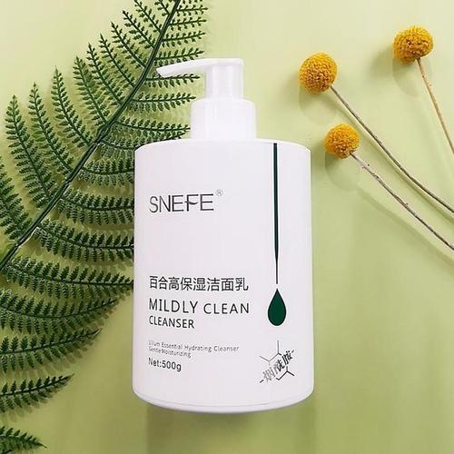 推荐几款网红洗面奶好用 (最近很火的网红洗面奶真的有用吗)