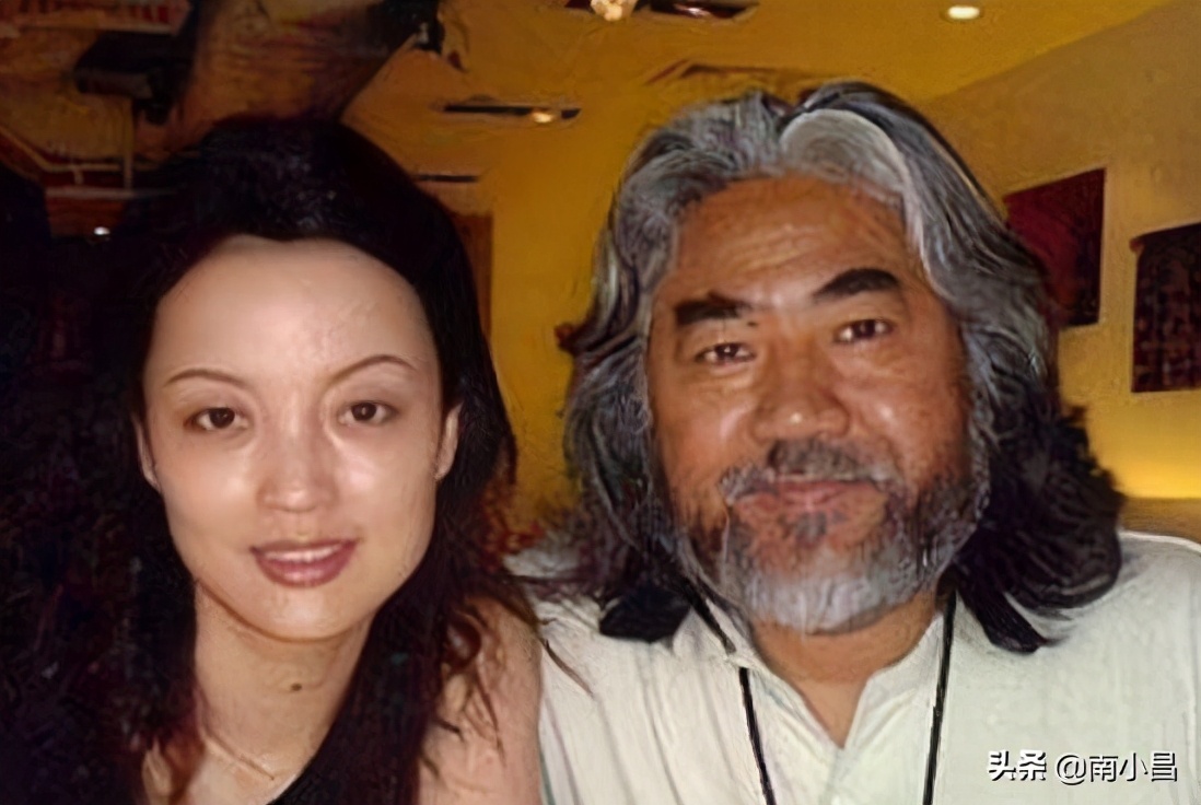 张纪中天天秀恩爱撒狗粮,张纪中和娇妻秀恩爱被吐槽辣眼睛