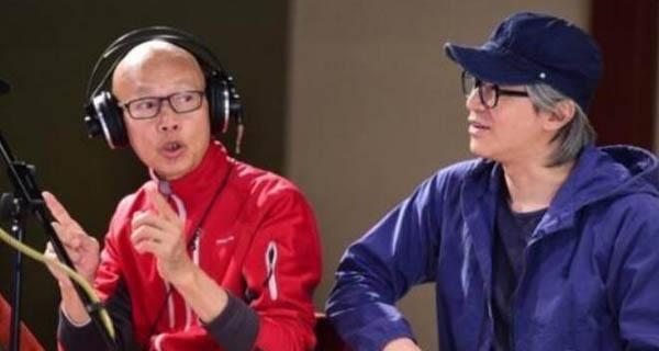 58岁周星驰满头白发,周星驰满头白发憔悴