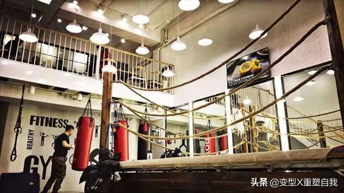 拳馆+健身房+轻食餐厅=三位一体的BOXFITCLUB