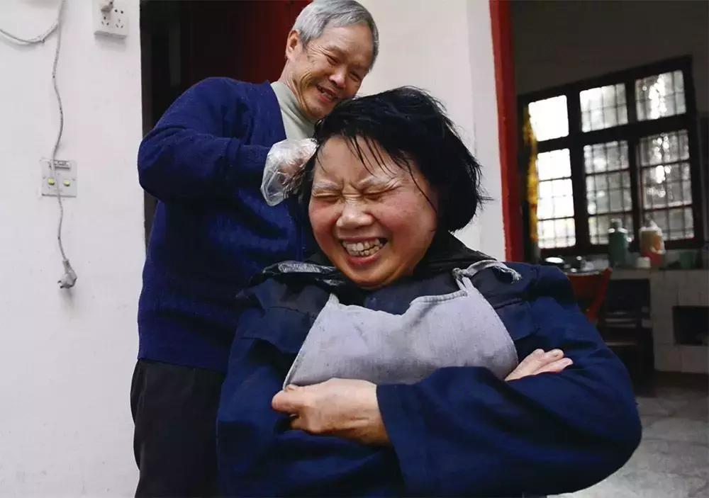 我爸我妈的爱情故事,我爸我妈完整版原唱