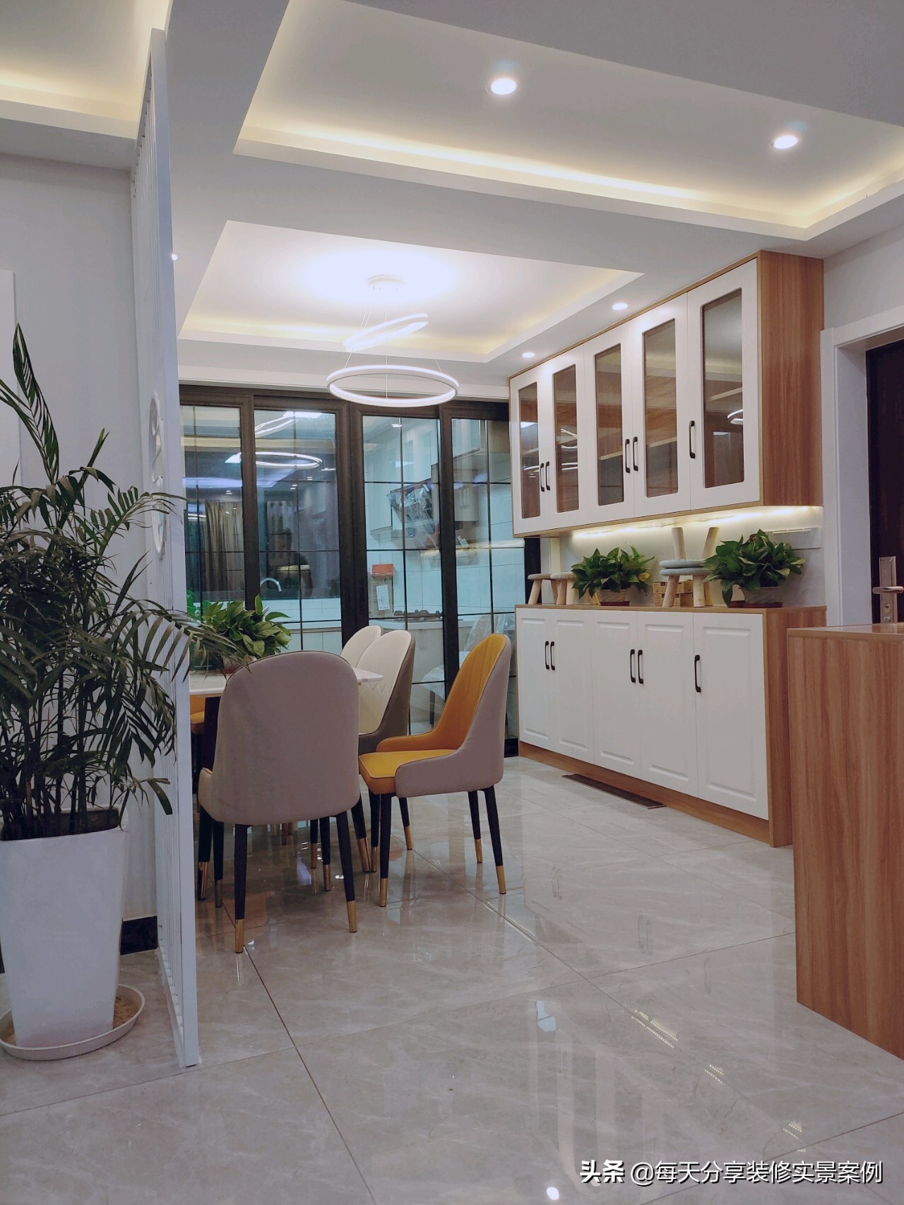 装修好的顶层复式楼,装修好的顶层跃层带露台