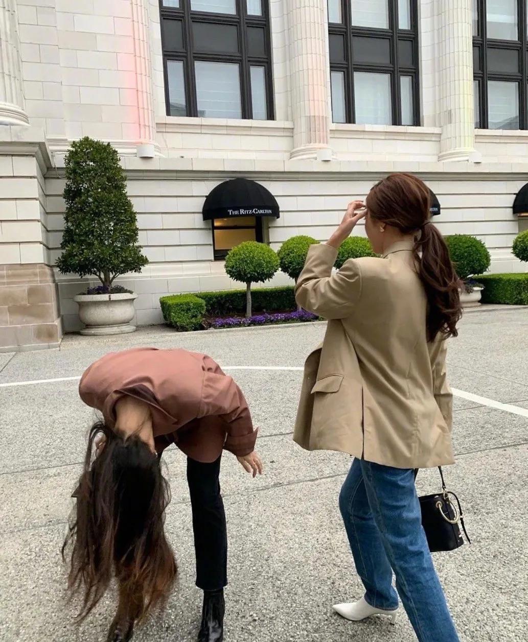 一套西装又正式又休闲,30-35岁女性春季穿搭西装