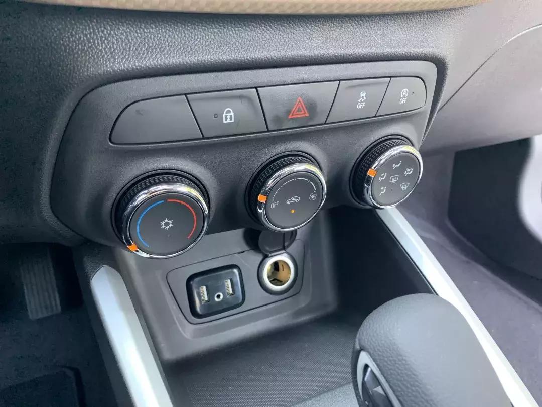 雪佛兰科沃兹320高配2018款试驾,雪佛兰科沃兹325t试驾