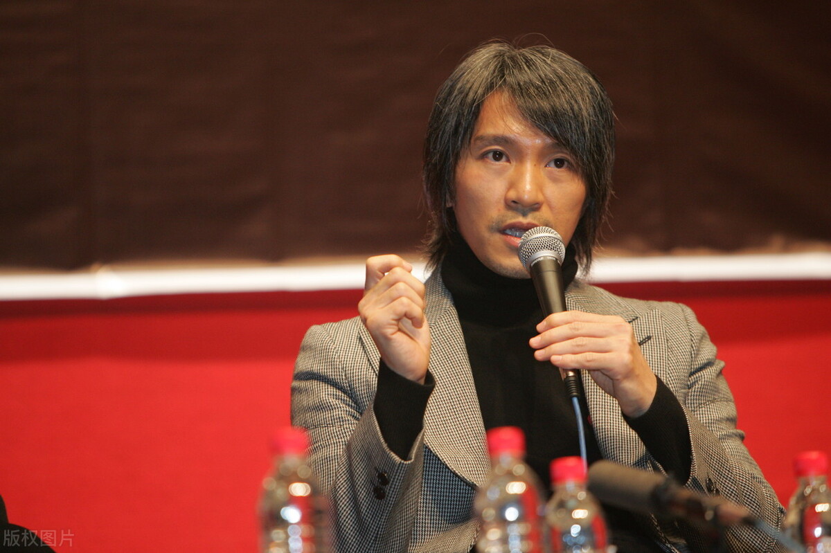 黄一山周星驰搞笑视频,黄一山评价星爷