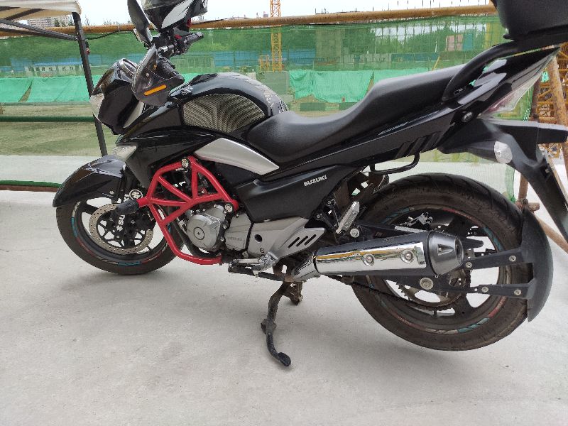 摩托车让我们红尘作伴,摩托车带来的自由感