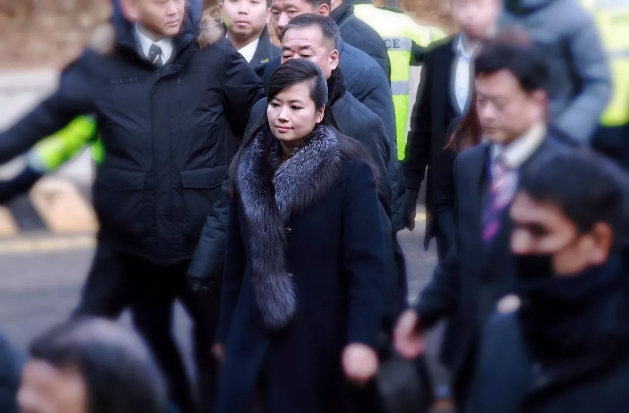 朝鲜三大乐团首次同台演出,朝鲜三大乐团唱红歌