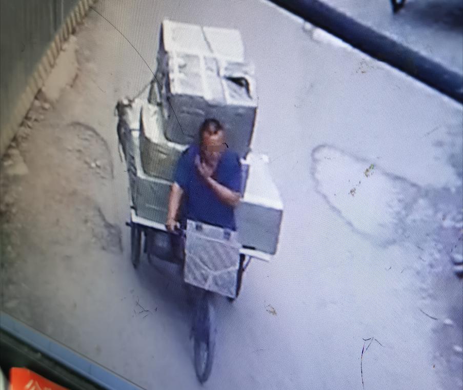 “姐，有没有给力的货？”揭开一包*阳药壮**背后的秘密