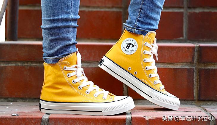 颜值性能好的nike跑步鞋,有哪些好看的nikeadidas