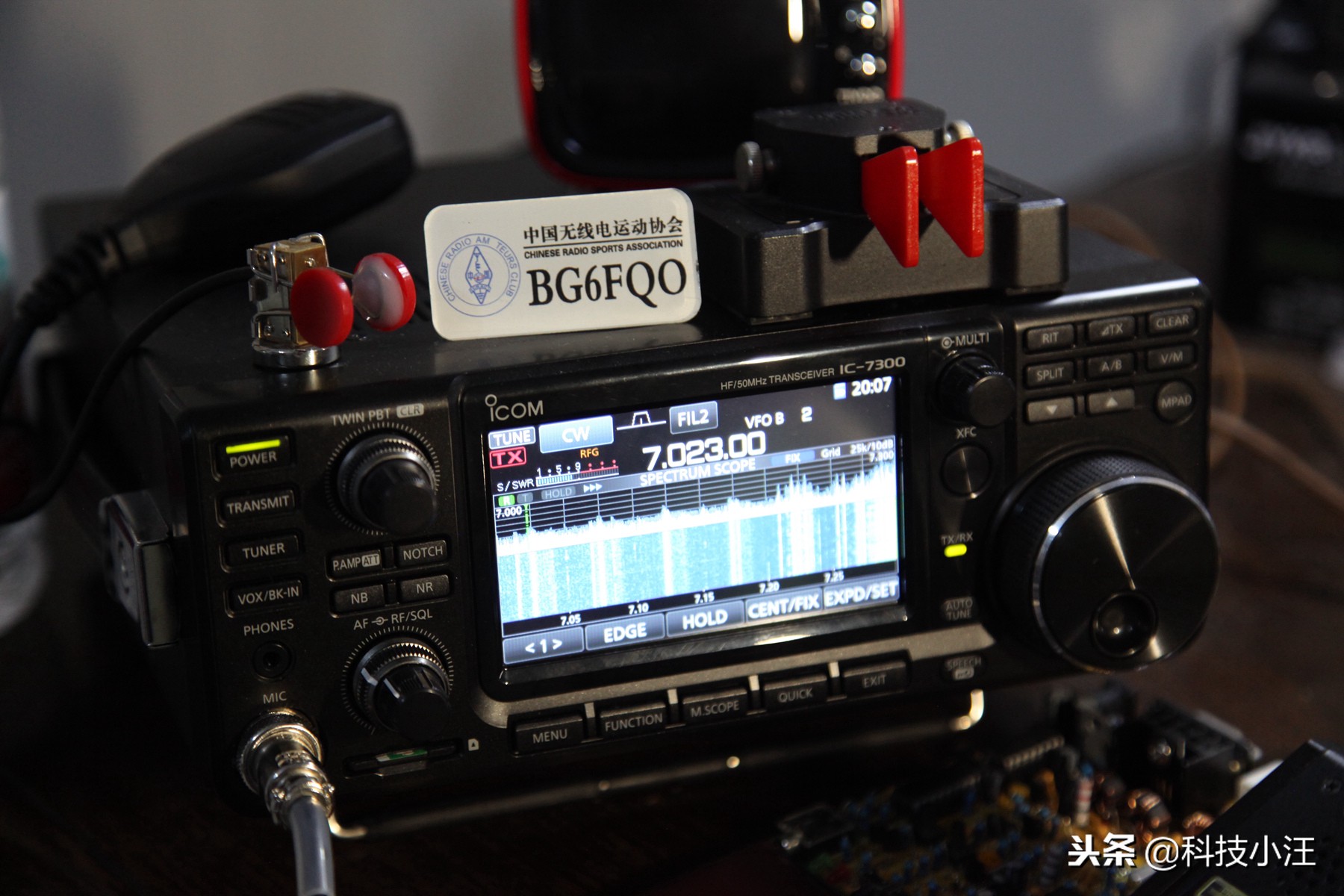 业余无线电入门机型icom7300,icom7300和ft991a哪个好