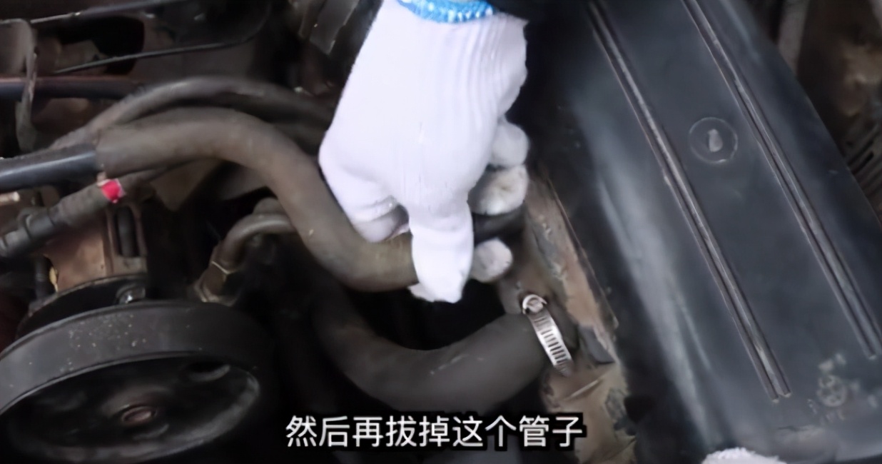 洗过节气门后怠速不稳是怎么回事,清洗气门积碳后怠速不稳