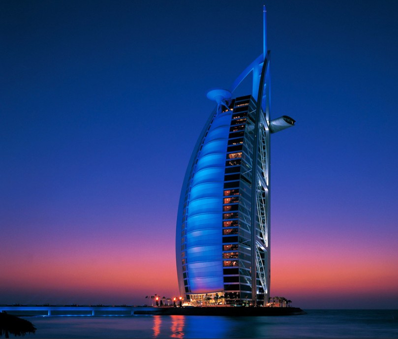 迪拜哪些旅游景点值得去,迪拜里最好看的建筑