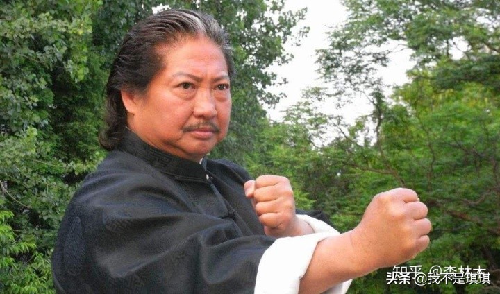 吴孟达和周星驰曾经搭档过十二年,吴孟达和周星驰名场面