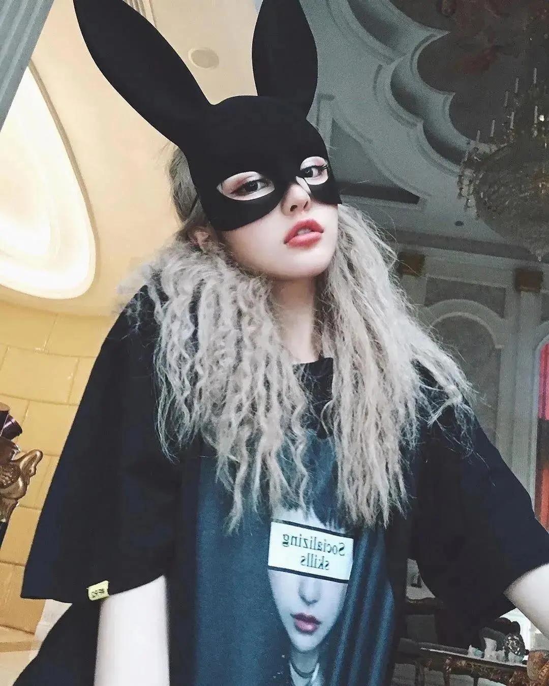 和罗志祥分手7个月后，周扬青终于要出道做女明星了...