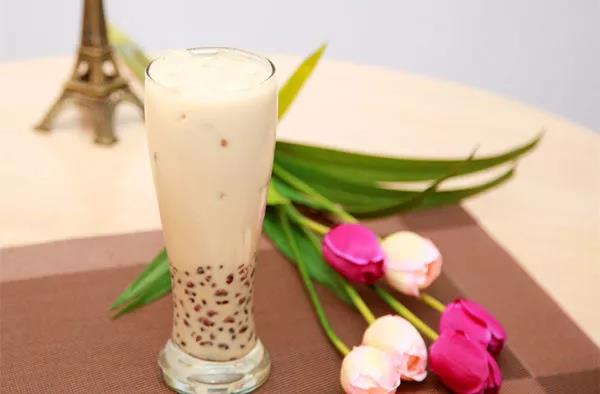 90%的加盟店都会倒闭，奶茶加盟是怎么变成“巨坑”？