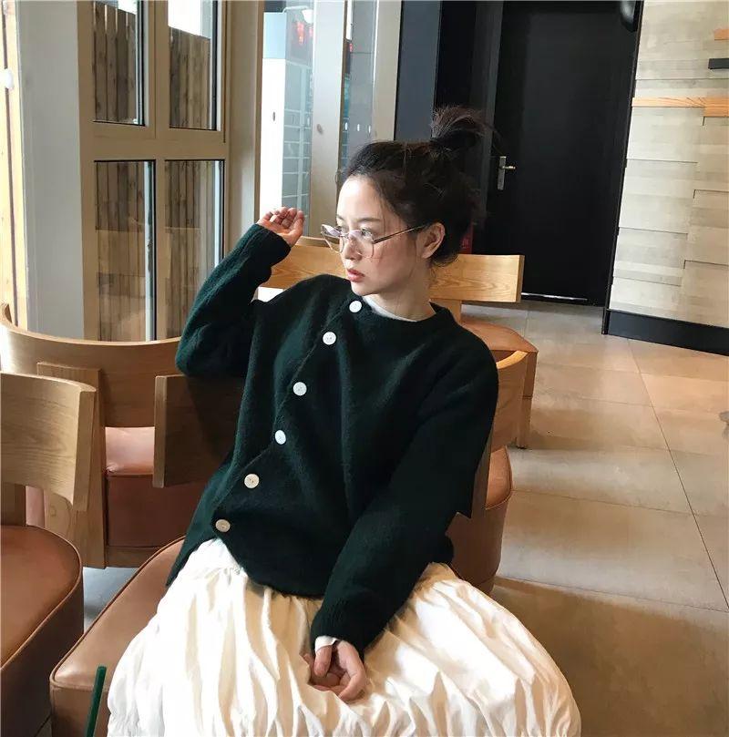 秋冬棕绿色,厌倦了红黄棕不妨来款高级感发色