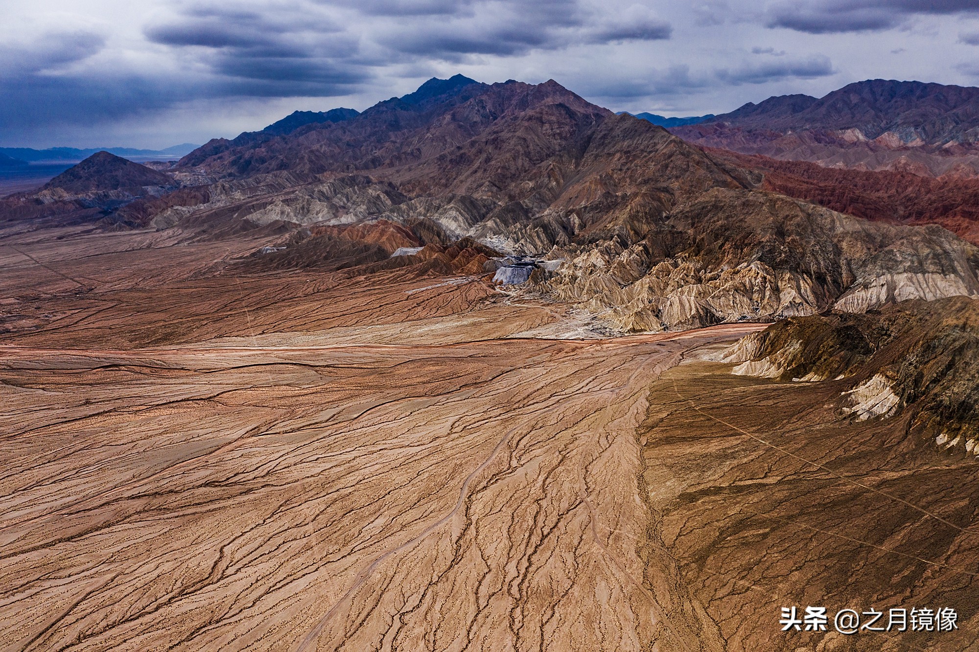 大柴达木湖和大柴旦翡翠湖,大柴旦翡翠湖在柴达木盆地