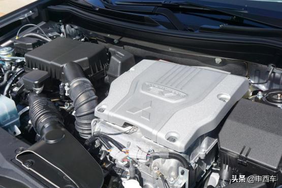 三菱老款欧蓝德evo版本,三菱欧蓝德前世今生