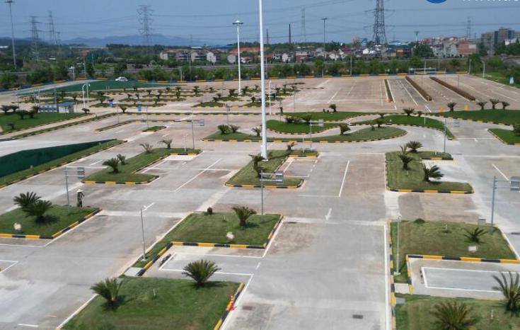 科二科三五次都挂科的视频,科二科三五次不过成绩作废合理吗