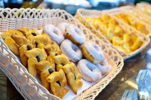 台北101同款网红地标+Q萌机器人服务再不来就要out啦