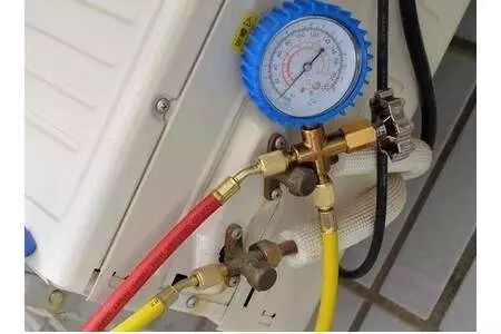 空调打不开也不亮灯什么问题,空调打不开电源看不见怎么弄