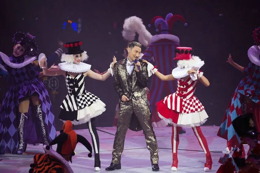 香港宝丽金经典歌曲回顾,香港宝丽金怀旧粤语经典音乐嗨碟