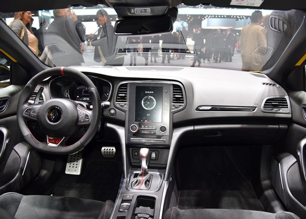 06款雷诺梅甘娜,法系梅甘娜rs