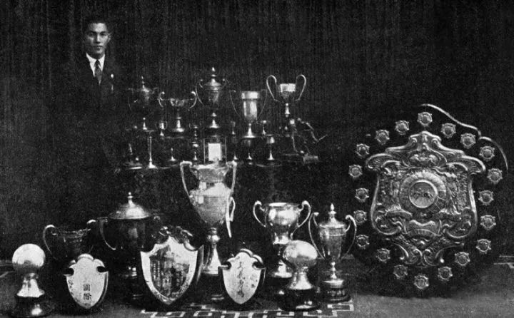 亚洲足球球王李惠堂简介,世界五大球王李惠堂排名榜