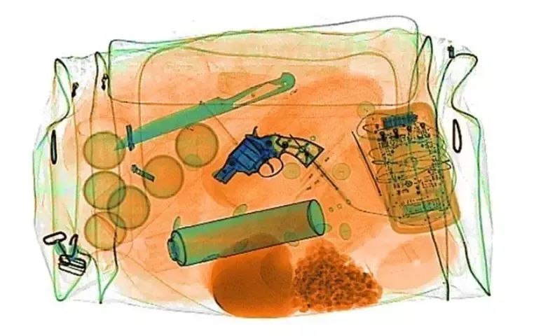 安检x光机成像规律是什么,通道式x光安检机辐射