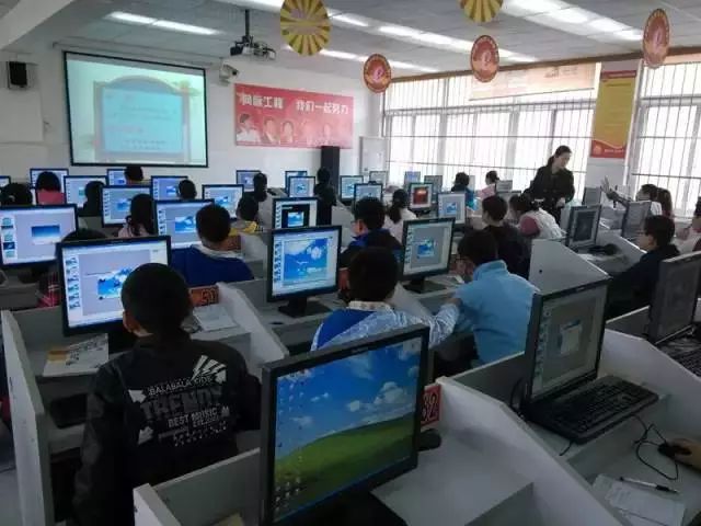 武汉最好10所高中,武汉前十名好学校