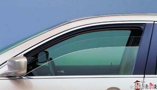 车窗结霜快速解冻小技巧,冰箱结冰怎么快速解冻