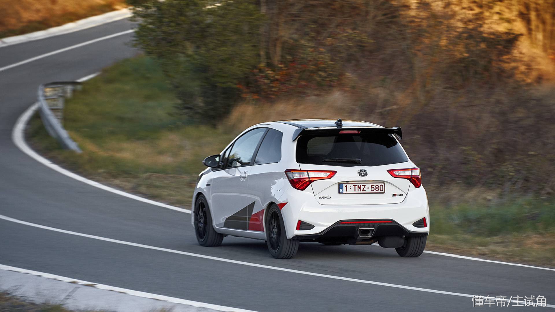 雅力士最新款,雅力士平行进口车