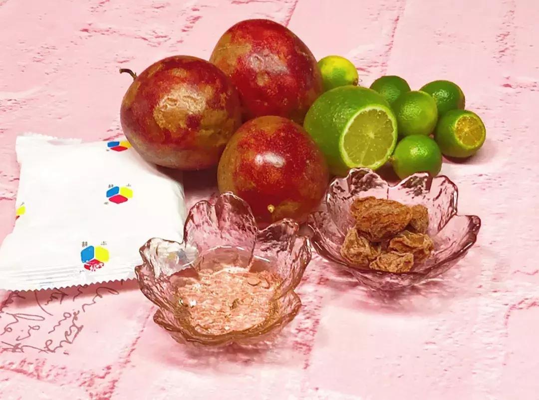 凉粉百香果果冻,百香果话梅凉粉做法