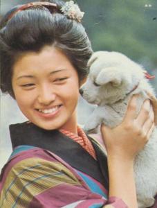 山口百惠为什么让人们念念不忘,山口百惠漂亮吗