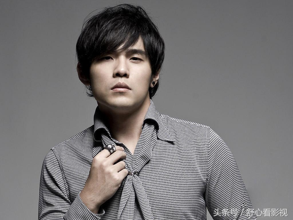 这位华语圈顶级音乐人,如今幸福的只剩奶茶和月半!