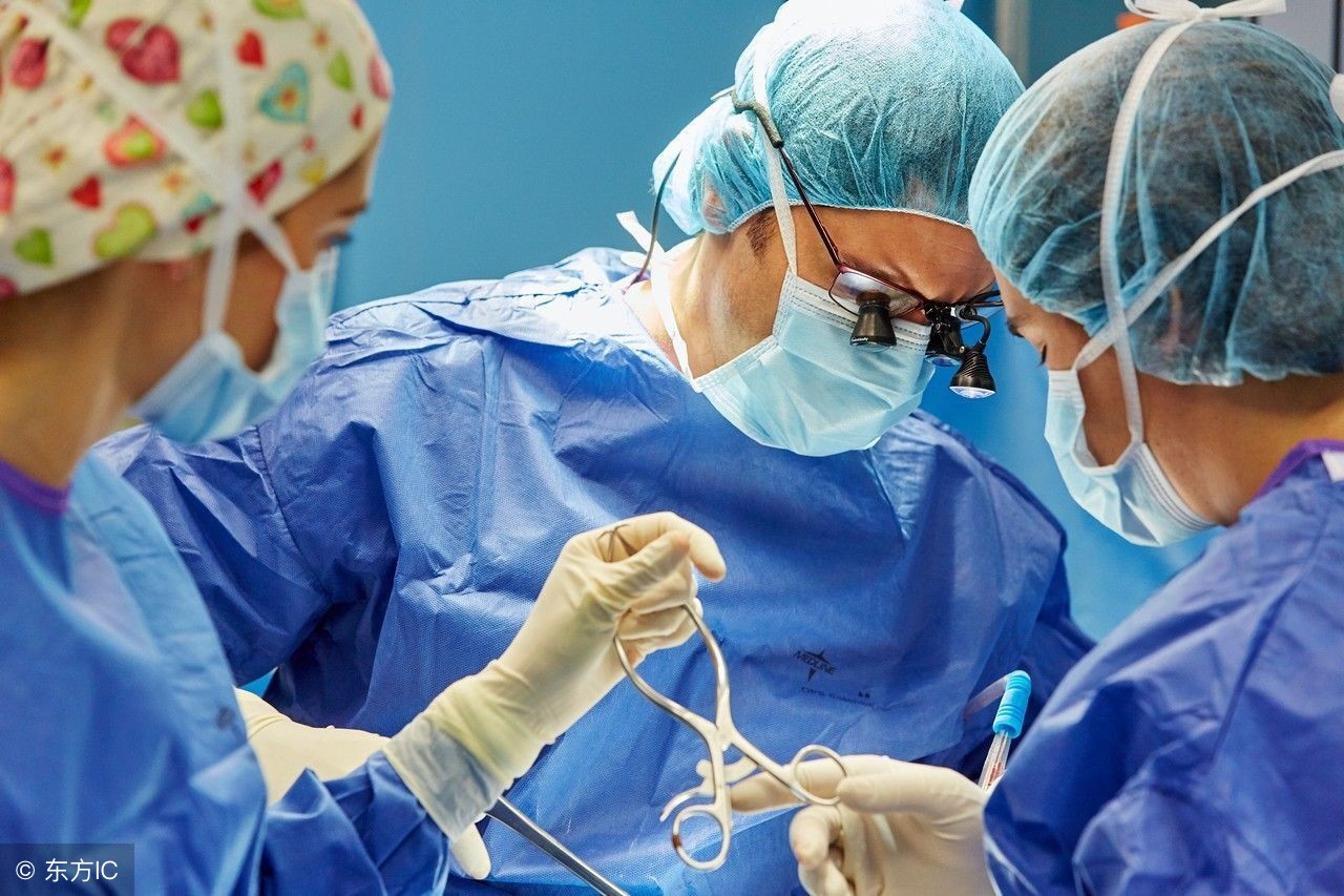 工伤四根手指切断,工伤被压断4根手指