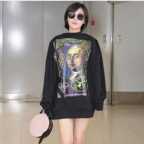 时髦的卫衣春款长款,流水卫衣