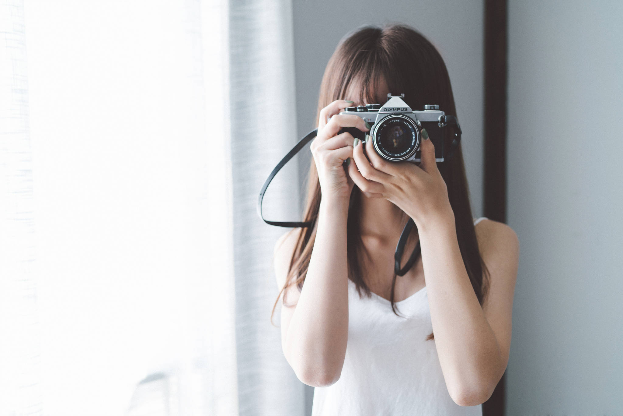 新手怎么挑选单反,新手买单反相机推荐入门选哪款