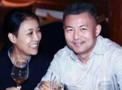 49岁那英素颜照,49岁那英近照曝光