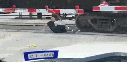 治好了我多年萝莉控技巧高超的内涵动态图