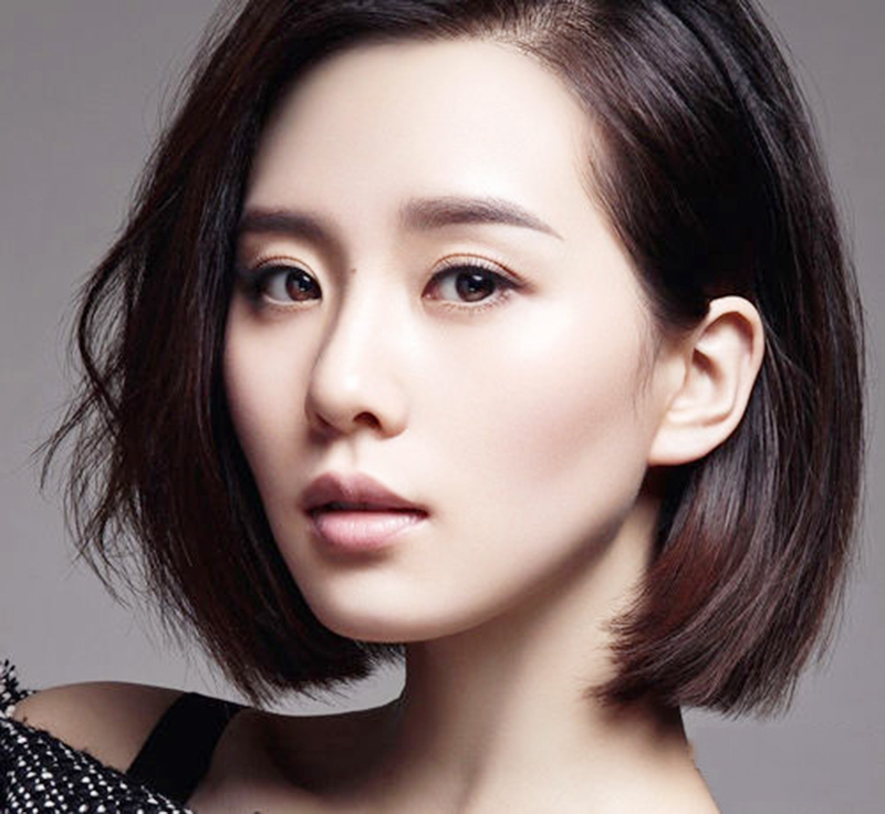 单眼皮是画内眼线还是外眼线好,单眼皮黑色眼线液体笔怎么画眼线