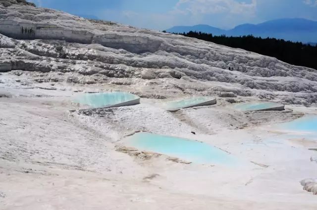 土耳其热气球八日游,旅游胜地卡帕多西亚热气球之旅