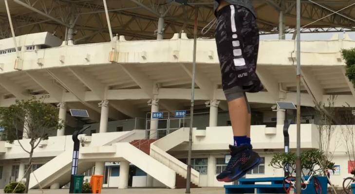 安踏kt3和kt4的区别,安踏kt3和kt4哪个比较好