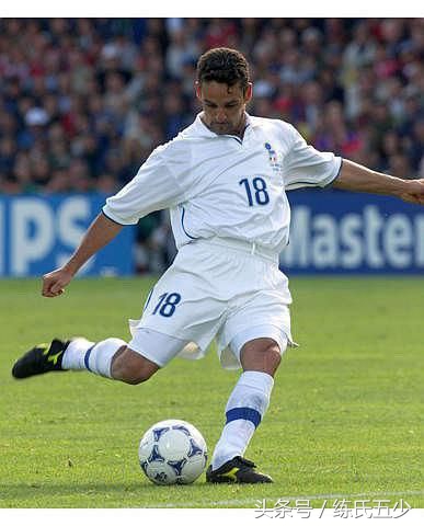 足球十大感人瞬间罗伯特巴乔,唯有足球不可辜负致敬传奇巴乔