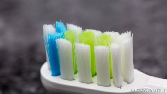 央视315牙刷曝光,日韩高级牙刷