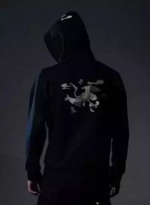 李宁短袖21巴黎时装周限定开箱,李宁巴黎时装周樱花限定版