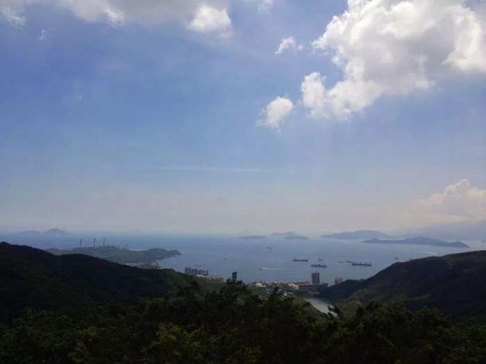 在这个代购天堂,邂逅维多利亚港的海风