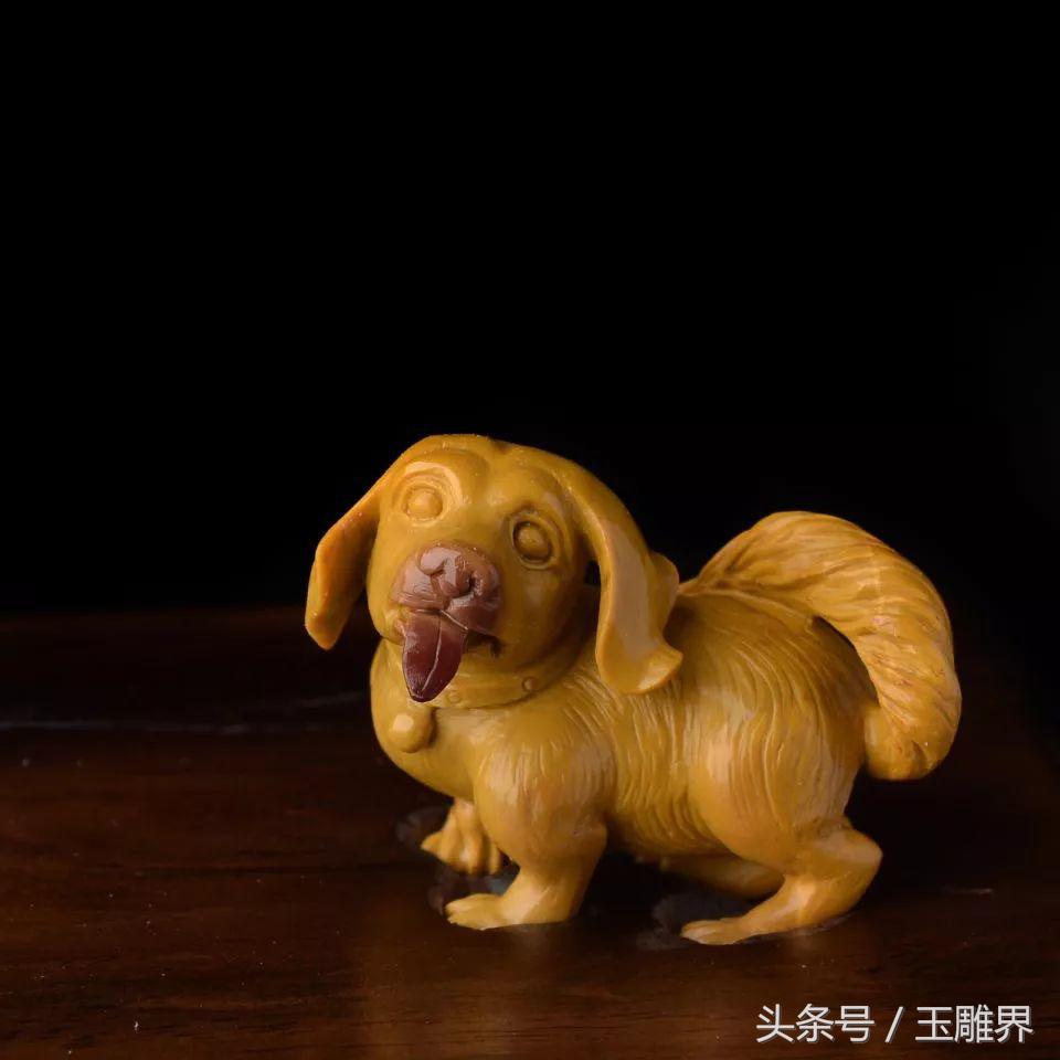 玉石巧雕造型图,月牙形玉料巧雕