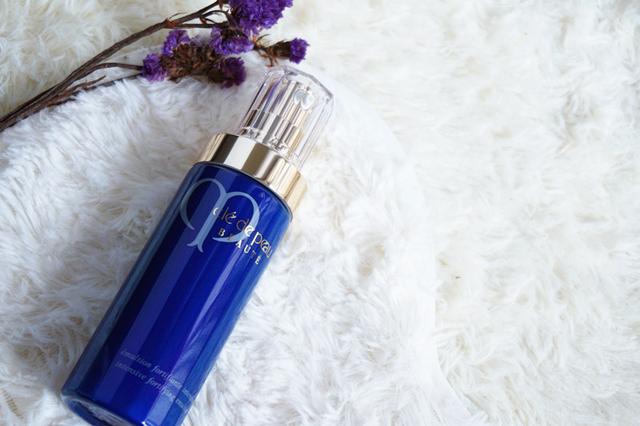 干性皮肤用什么牌子的水乳液面霜,适合敏感肌痘肌的乳液面霜