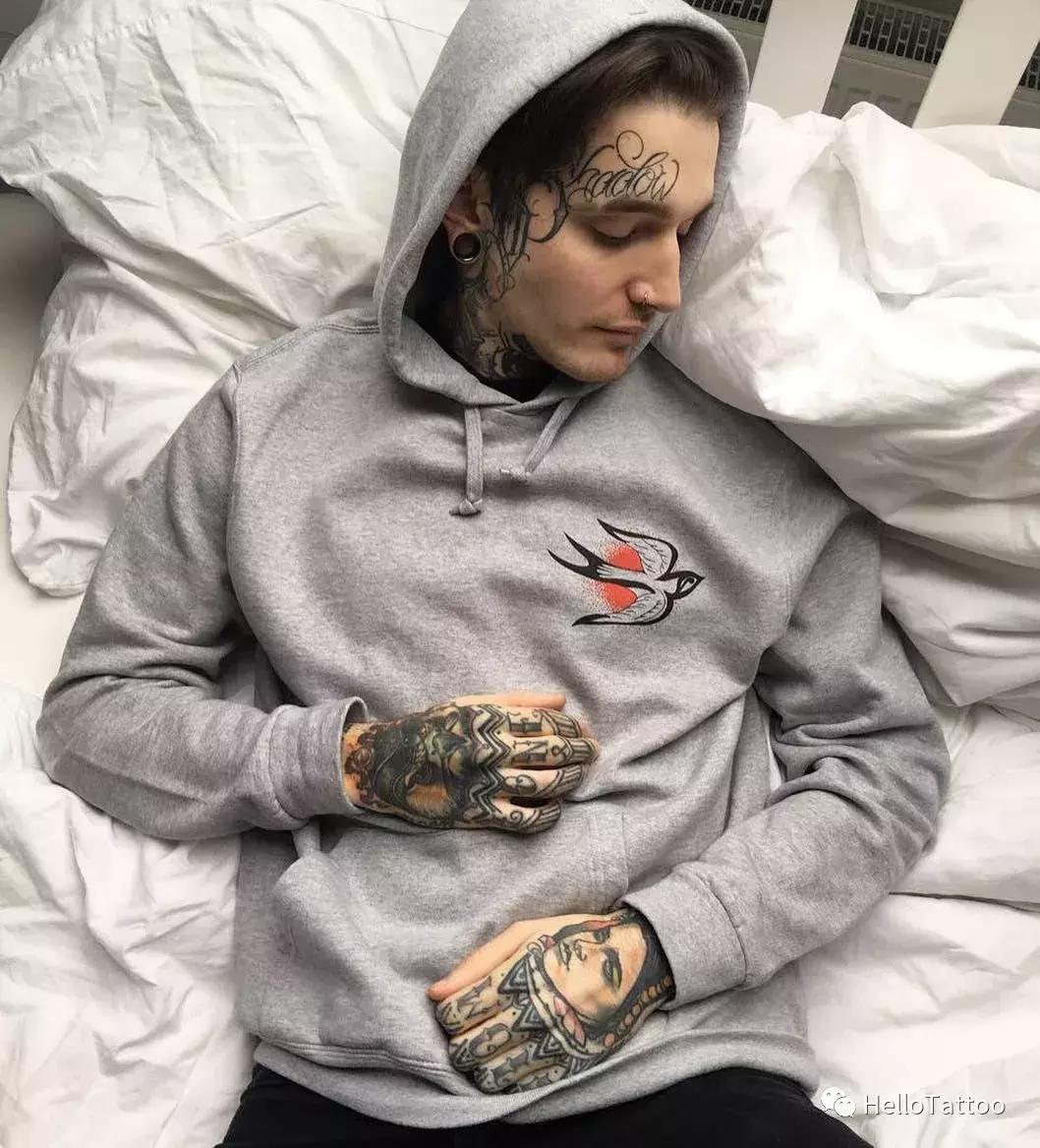 纹身后感染了会怎样,纹身过后为什么会感觉像感冒